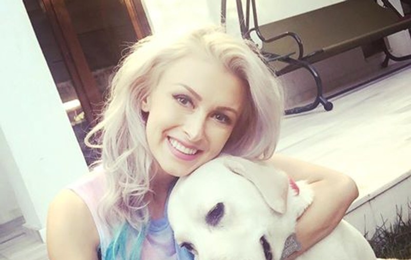 Gravidă în aproape șapte luni, Andreea Bălan a fost nevoită să renunțe la asta. "Eu nu prea mai pot"