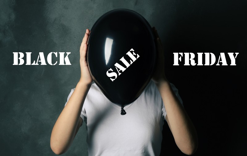 Atenție la fraudele cibernetice de Black Friday. Cum să te protejezi de atacurile SMishing. „Fiți precauți și verificați întotdeauna sursa mesajelor!”