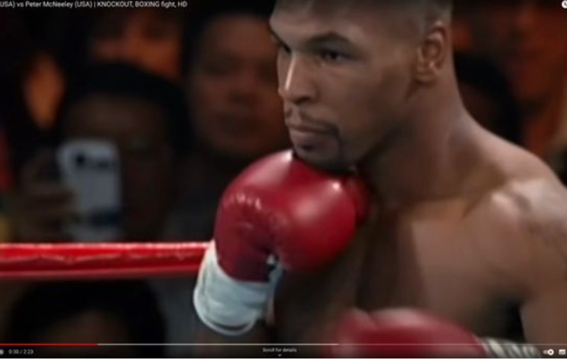 Spectatorul care filma cu un „smartphone modern” la meciul de box disputat de Mike Tyson în 1995, mister deslușit