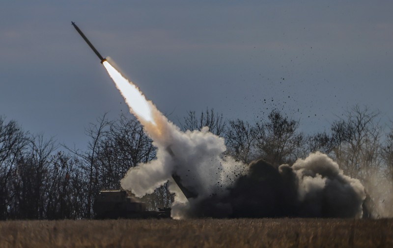 Folosirea artileriei de către Rusia a scăzut dramatic. Care sunt posibilele cauze