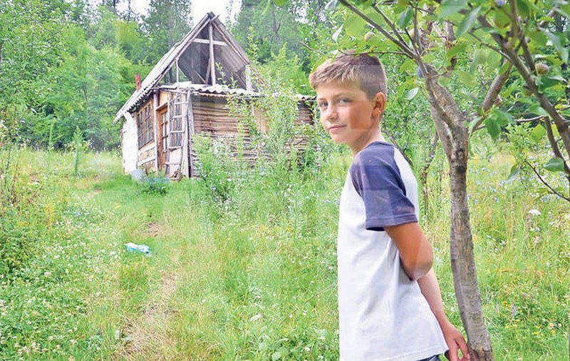 EXCLUSIV. ANDREI, COPILUL care A TRĂIT SINGUR în MIJLOCUL PĂDURII, şi-a SERBAT ZIUA! De ce SURPRIZE a avut PARTE!