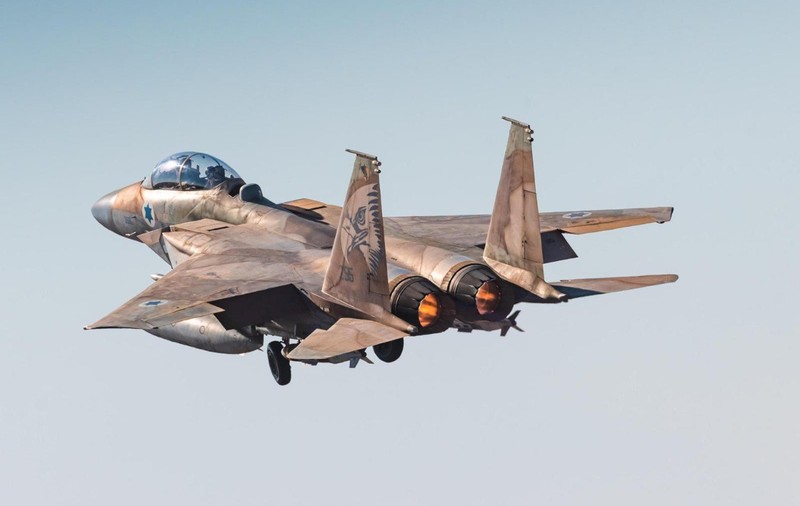Cel mai mare raid aerian din istoria Israelului: 200 de avioane de vânătoare au bombardat nestingherite 500 de ținte în Iran