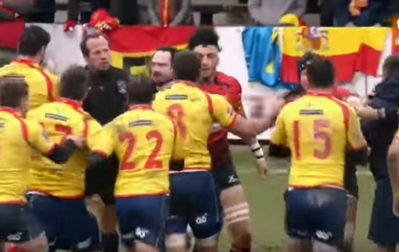 Căpitanul Spaniei i-a prezentat scuze arbitrului Vlad Iordăchescu: ”Ceea ce s-a întâmplat nu corespunde sportului”