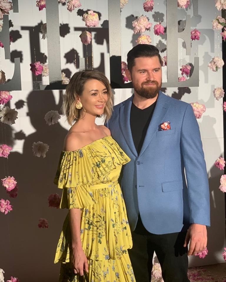 Denisa îl susține în afaceri și pe iubitul ei, Mircea