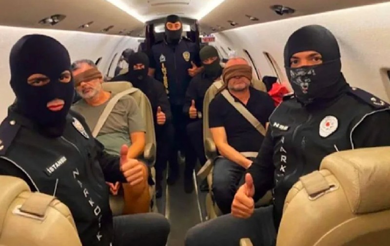 Cumnatul „regelui cocainei”, adus cu avionul privat la închisoare. Ce recompensă este pusă pe capul „Dolofanului Jos”, baronul drogurilor din Europa