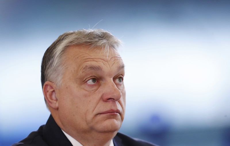 Comisia Europeană respinge sondajul în baza căruia Viktor Orban spunea că 97% dintre unguri se opun sancțiunilor impuse Rusiei