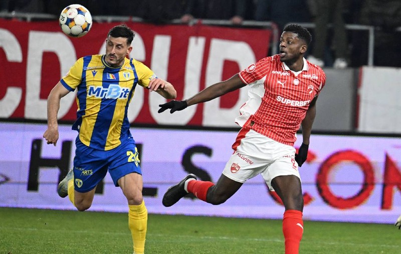 Dinamo - Petrolul 1-1. Gafa lui Epassy care a decis egalul