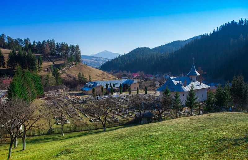 Mănăstirea Petru Vodă, România