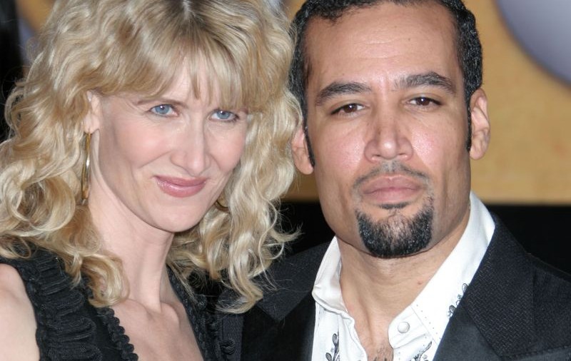 Cântăreţul Ben Harper divorţează de actriţa Laura Dern