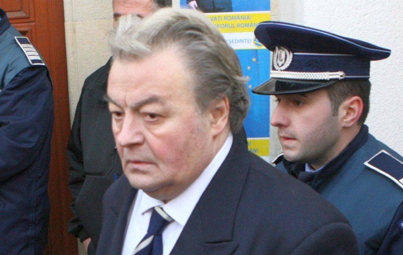 LOVITURĂ DURĂ primită de Corneliu Vadim Tudor din partea BEC!