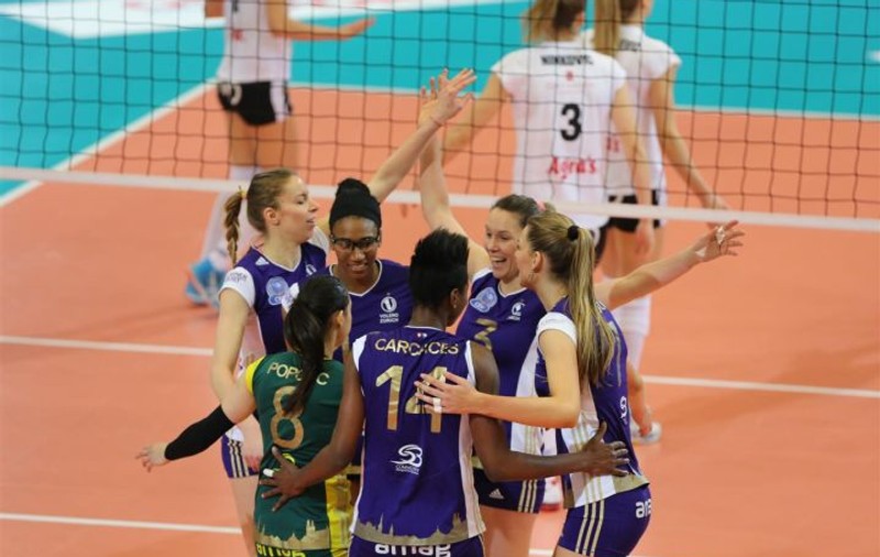 Blajul a umilit Știința chiar la Bacău, în liga feminină de volei. Rezultate de la volei masculin