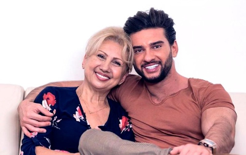 Mama lui Dorian Popa, primele declarații după ce artistul a fost prins la volan sub influența substanțelor interzise: „Viața merge înainte”