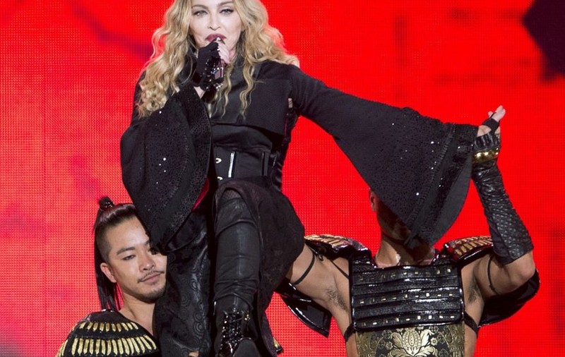Fiţe de divă! Cum a umilit Madonna un dansator