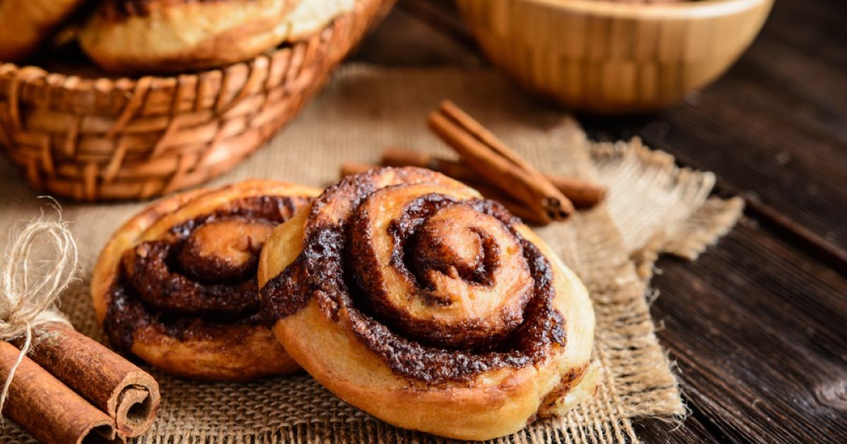 Cum să prepari rulouri cu scorțișoară sau cinnamon rolls