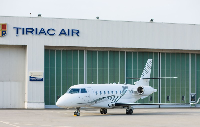 Surse G4Media: Deputata care zboară cu jet privat la Monaco. Preț de peste 20.000 de euro