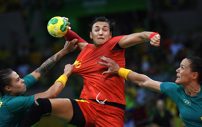 Începe Campionatul European de handbal din Suedia. Programul transmisiilor TVR. Meciurile României