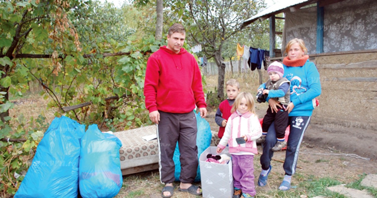 Familia rămasă pe drumuri
