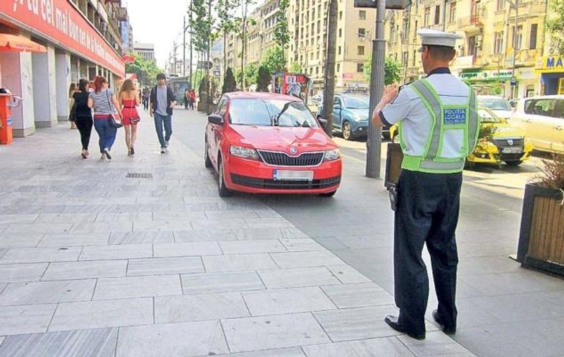 Cât câștigă un polițist în România