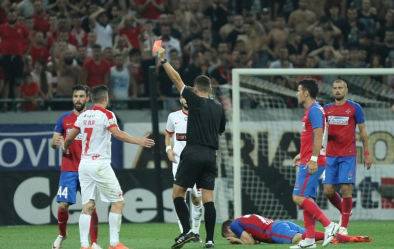 Steaua-Dinamo 1-1. Steliano Filip a fost suspendat două meciuri, după eliminarea din derby