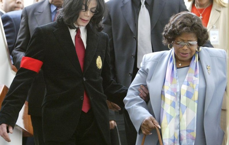 Katherine Jackson: ”Michael spunea mereu că lumea îl vrea mort”