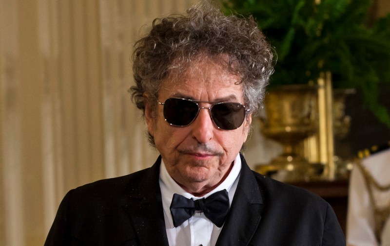 Bob Dylan a acceptat într-un final premiul Nobel pentru Literatură