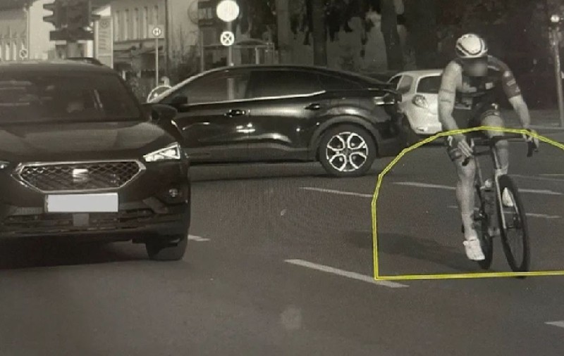 Biciclist luat de radar, în Germania. Ce amendă plătește dacă va fi identificat