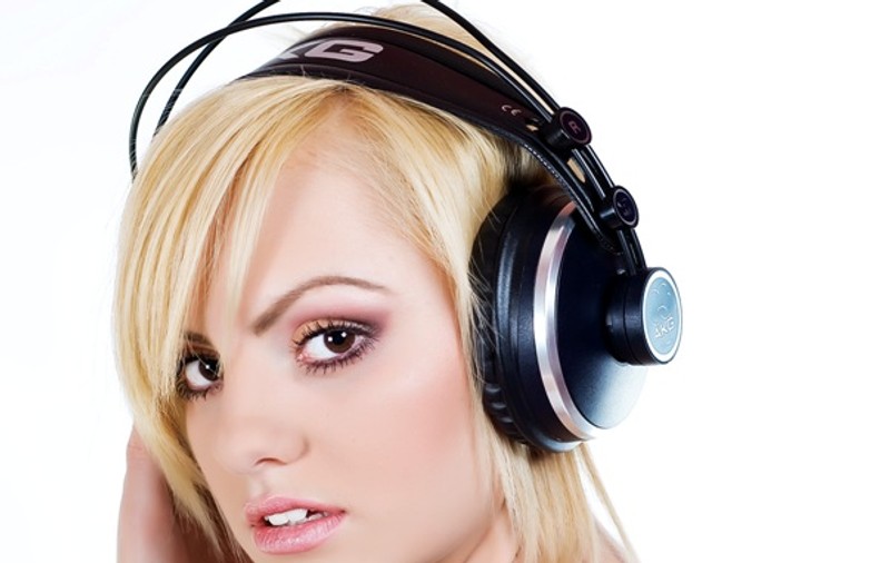 Alexandra Stan, Andra, Loredana şi Vunk nominalizaţi la Romanian Music Awards 2011