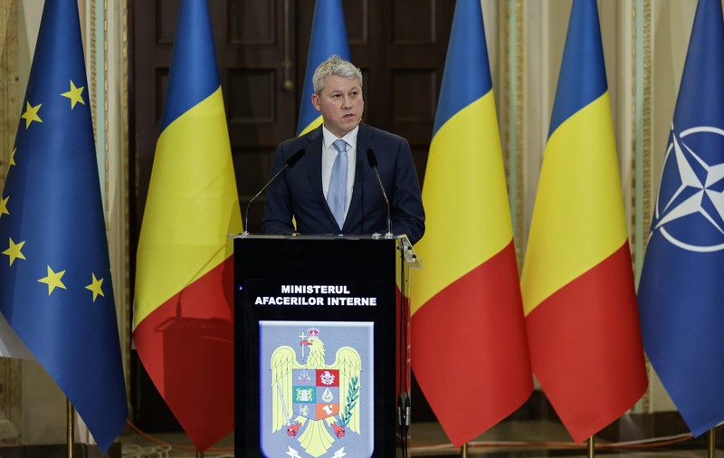 Cătălin Predoiu spune că criminalul din Mureș a fost ajutat și de victimă să scape. Emil Gânj, căutat de 9 zile