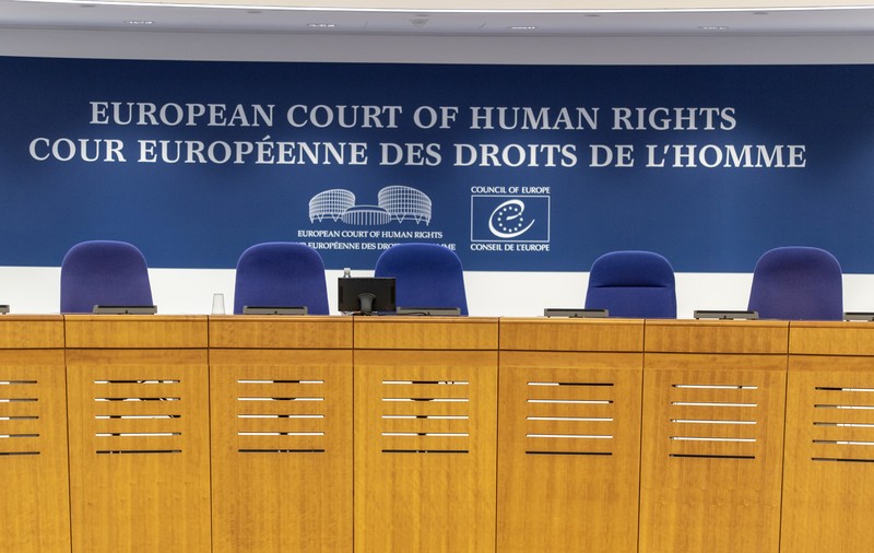Peste 44 de milioane de euro în 5 ani, plătite de România după condamnări la CEDO