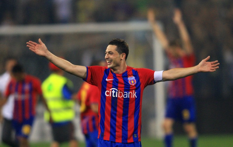 Rădoi a acceptat oferta de a antrena Steaua și vine azi de la Dubai