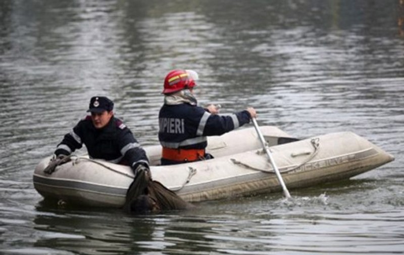 Om de afaceri din Caransebeș, dispărut în apele unui lac | Plecase la pescuit cu prietenii