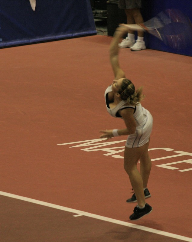 Simona Halep, schimbare INCREDIBILĂ! Cu SÂNII la vedere!