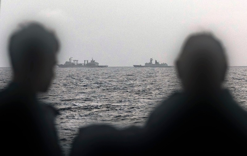 Înconjurată și testată de nave militare chineze, Australia se întreabă dacă mai poate conta pe SUA: „Ne arată cât de nepregătiți suntem”
