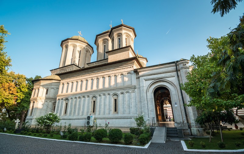 Mănăstirea Radu Vodă - istoric și program de vizitare a lăcașului de cult