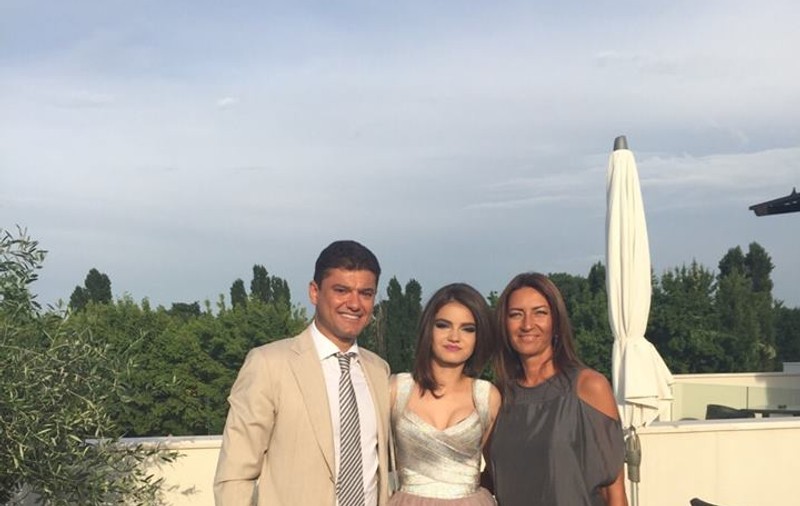 EXCLUSIV/ Apropiații lui Boureanu îi ”execută” fata, anturajul fostei neveste îl trimite la psihiatru