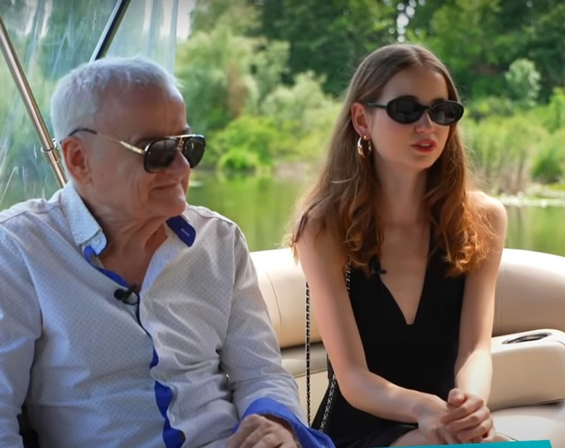 Irina Columbeanu a defilat cu genți de mii de euro la întoarcerea în România. Fiica lui Irinel a moștenit eleganța mamei sale