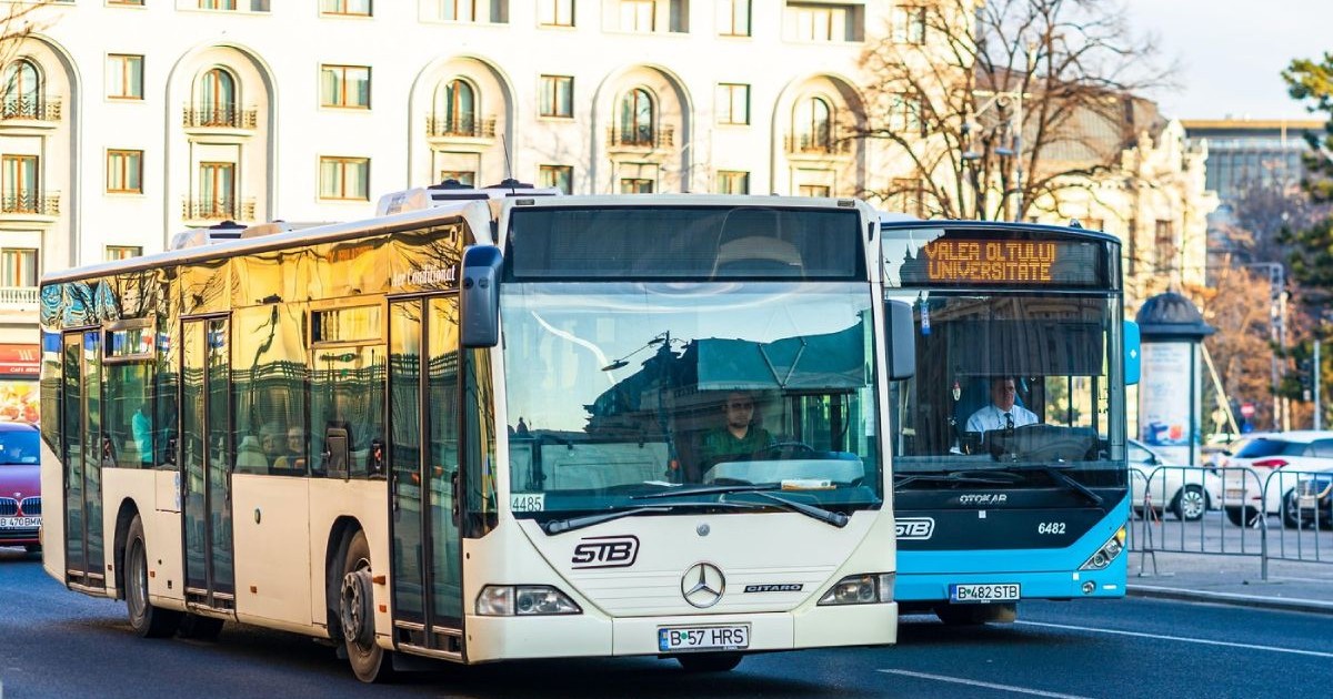 Autobuz STB de transport public București în București, România,