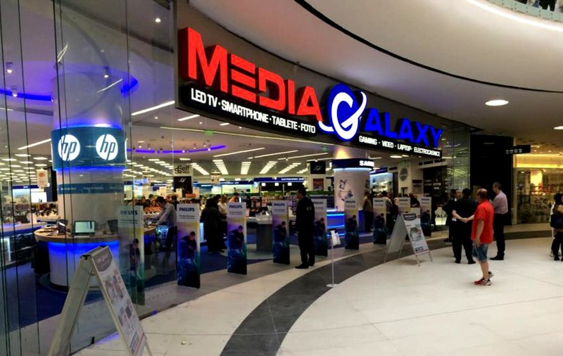 Black Friday începe mâine la Altex și Media Galaxy. Ce reduceri se găsesc în cele două lanțuri de magazine