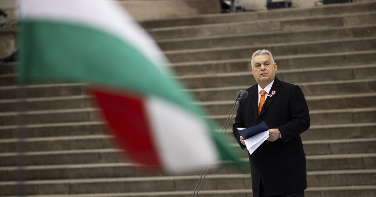Viktor Orban în timpul aniversării de 177 de ani a revoluției maghiare din 1848/1849