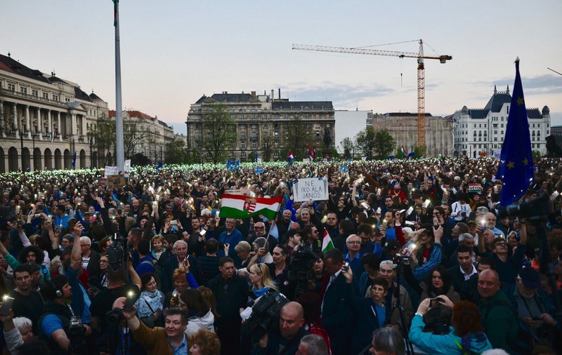 “Legea anti-Soros" a fost  promulgată în Ungaria în ciuda protestelor