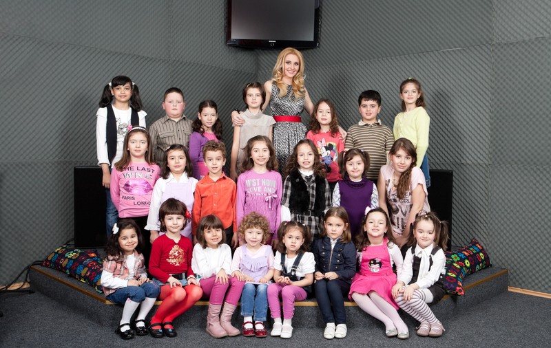 Alina Sorescu, la primul spectacol cu elevii de la şcoala ei de muzică