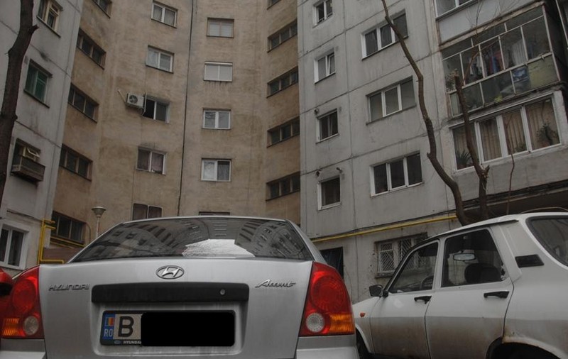 Atenţie: Trebuie înnoite contractele pentru locurile de parcare! 