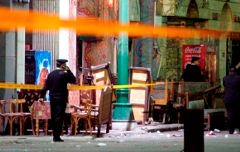 Un mort şi cel puţin 17 răniţi, după o explozie la Cairo