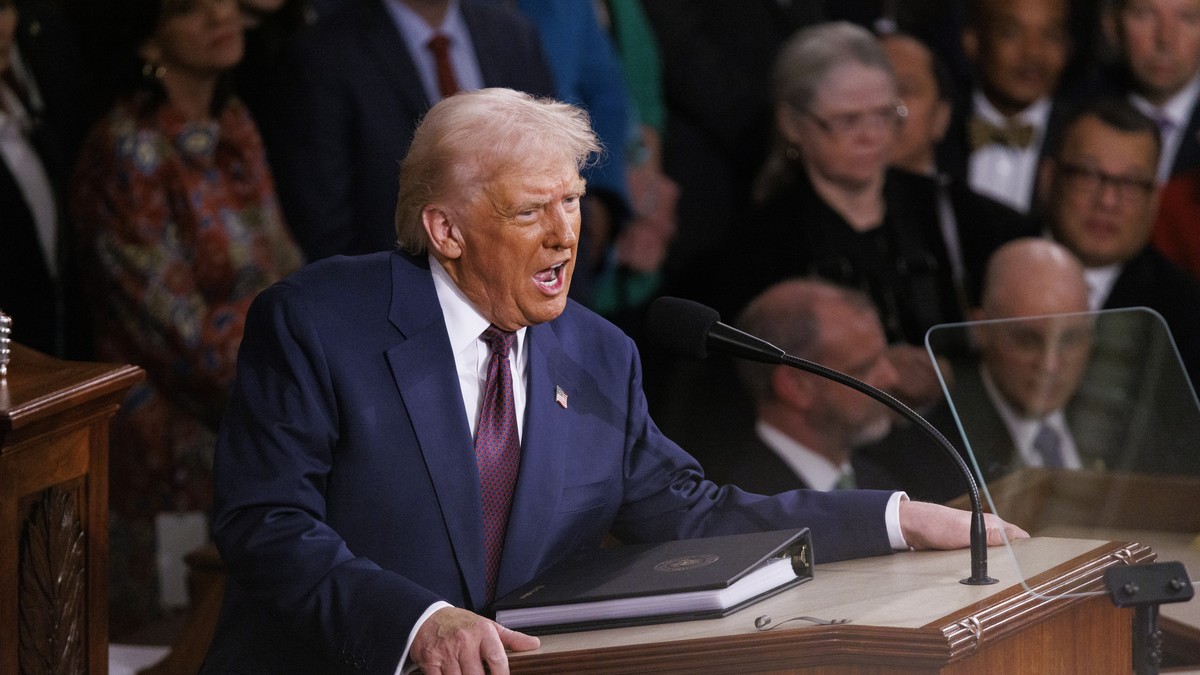Donald Trump se adresează Congresului Statelor Unite pe 4 martie 2025.
