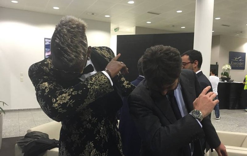 Pogba a fost senzația serii la gala FIFA. Starul de la Juve s-a îmbrăcat ca un clovn / GALERIE FOTO & VIDEO