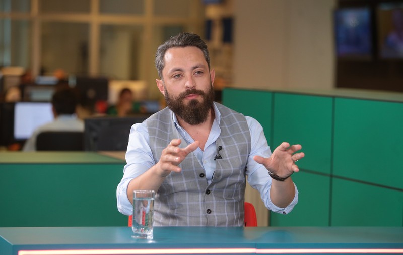 VIDEO / Nicholas Lupu, actor și cântăreț de operă, la Interviurile Libertatea Live. Joacă în documentaru „Mars1001”, alături de fiul lui Neil Armstrong