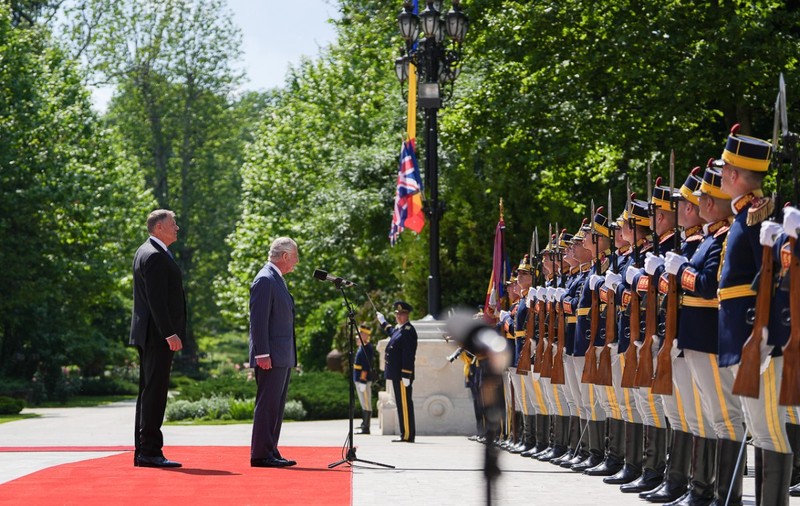 Reportaj AFP în România. Ce scrie prestigioasa agenţie de ştiri despre vizita regelui Charles