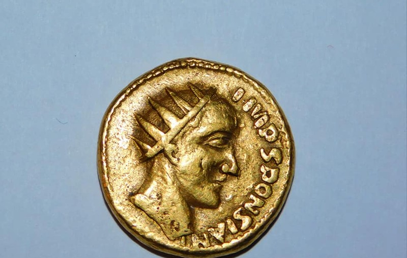 O monedă de aur găsită în Transilvania dovedeşte că un fals împărat roman a fost, de fapt, real. Un exemplar se află la Muzeul Brukenthal