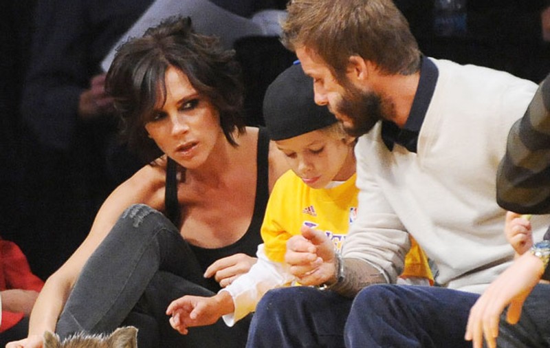 Victoria Beckham i-a cumpărat lui David doi purceluşi de 2.200$