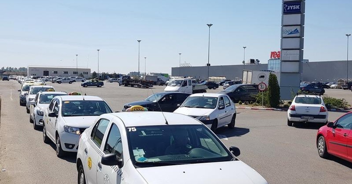 Protestul taximetriștilor din Oradea împotriva Uber